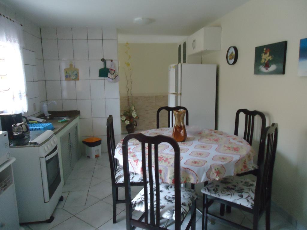 Apartamento J E E Na Barra Da Lagoa *