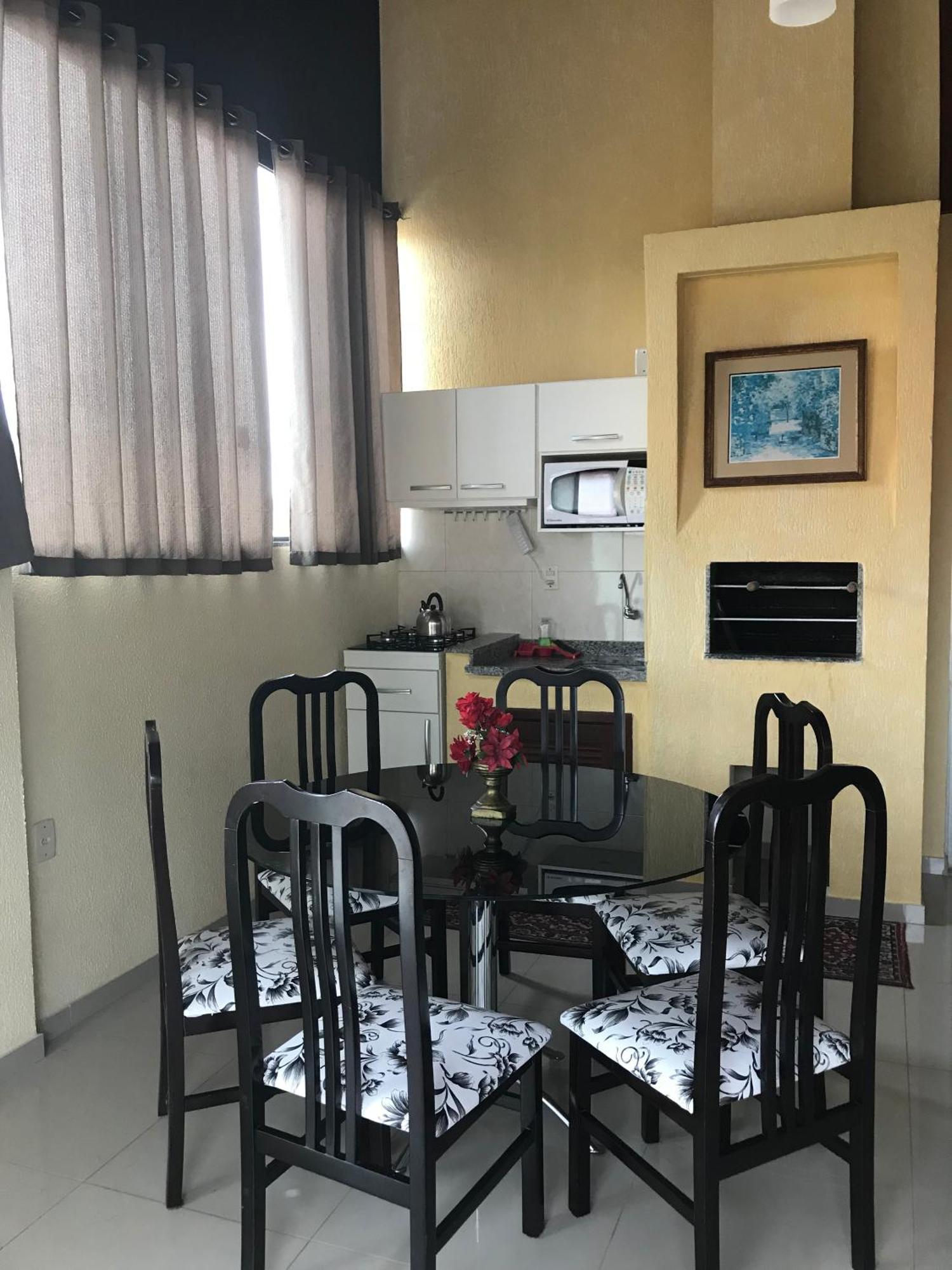 J E E Na Barra Da Lagoa Apartamento *