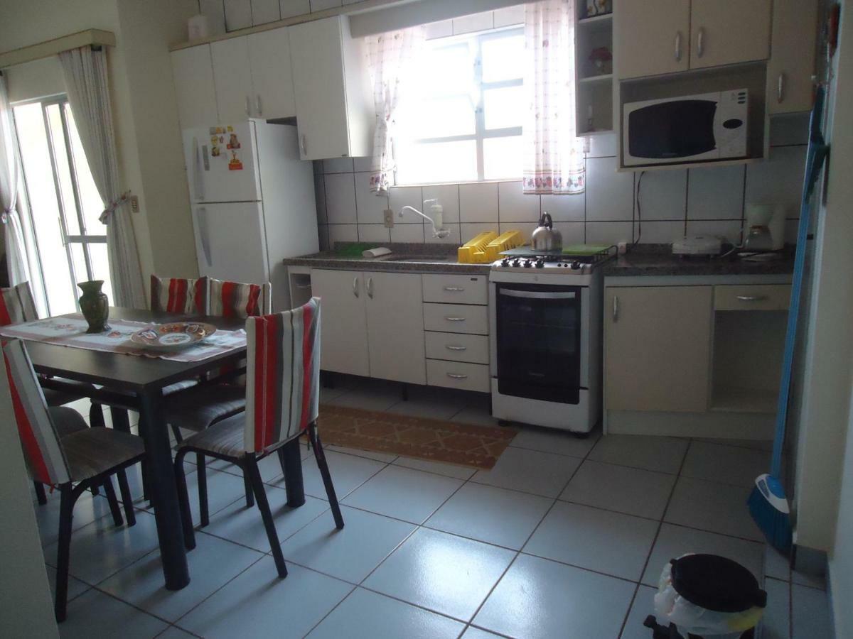 J E E Na Barra Da Lagoa Apartamento *